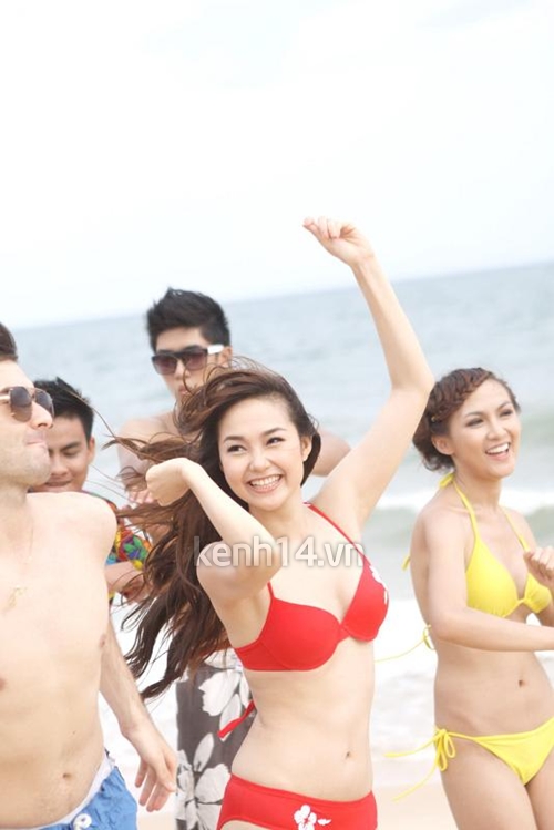 xem hinh anh sex cua ca si minh hang